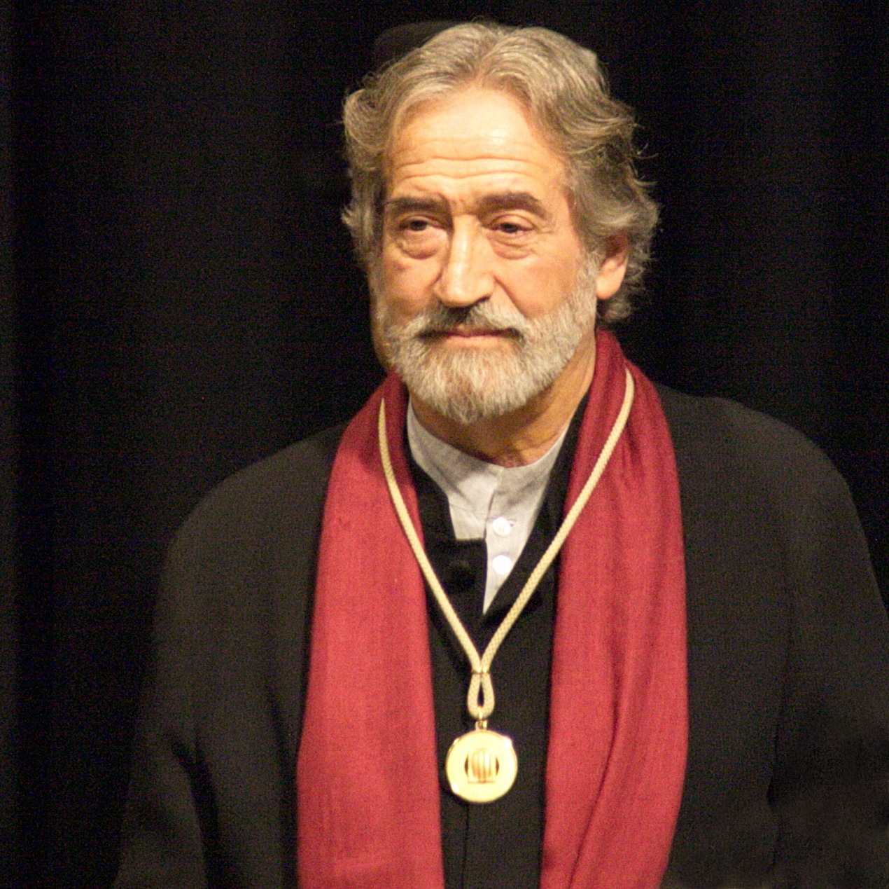 Imagem de referência de Jordi Savall, descrito nos dados abertos como instrumentista, regente e compositor catalão