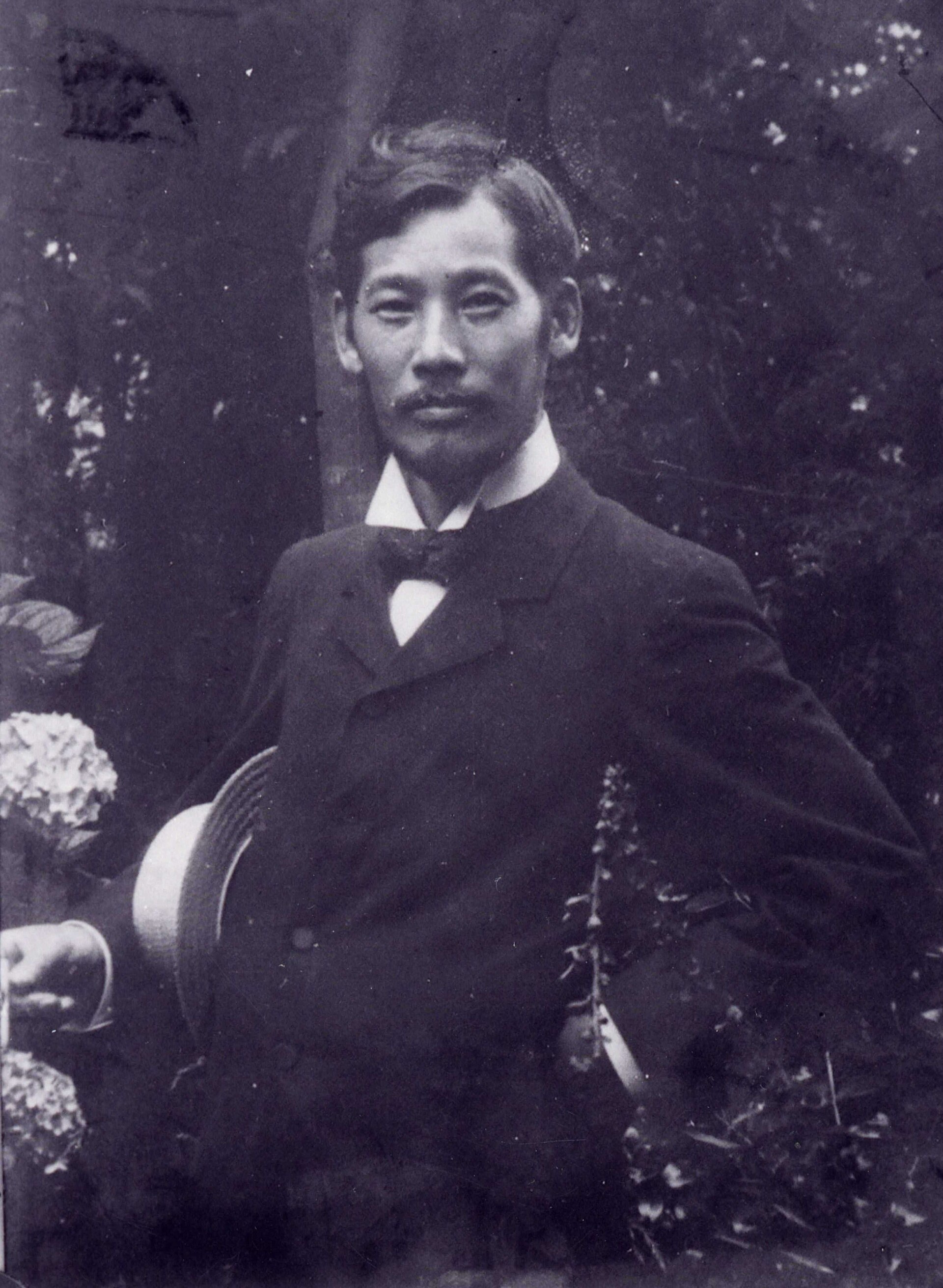 Imagem de referência de Saburōsuke Okada, descrito nos dados abertos como pintor japonês