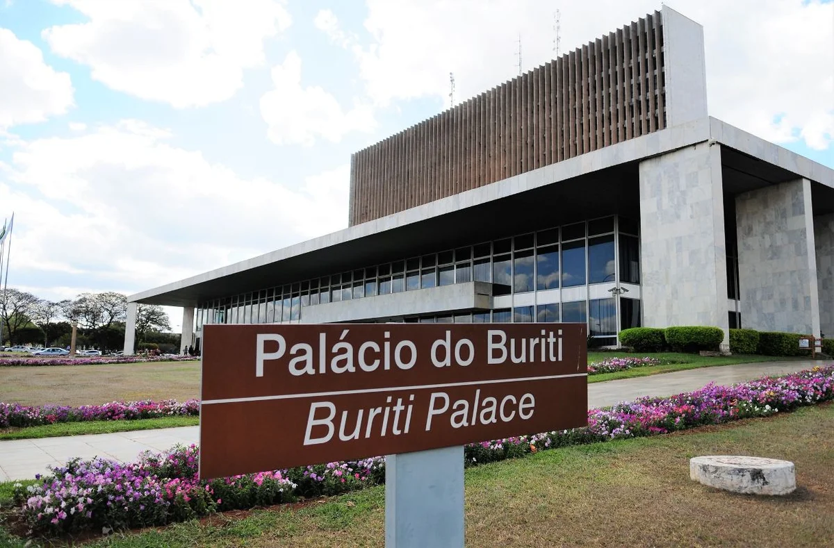 Imagem da matéria: Veja a agenda dos candidatos ao GDF a 10 dias do 1º turno das Eleições