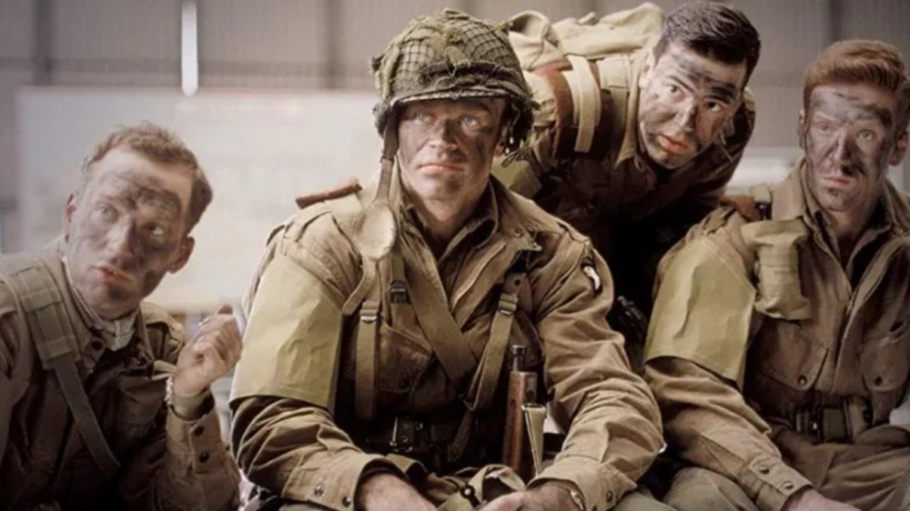 A minissérie Irmãos de Guerra recebeu aclamação da crítica especializada — Foto: Reprodução/IMDb