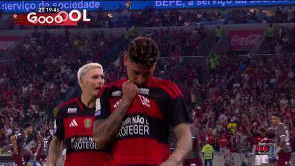 Aos 19 min do 2º tempo - gol de dentro da área de Carrascal do Flamengo contra o Fluminense