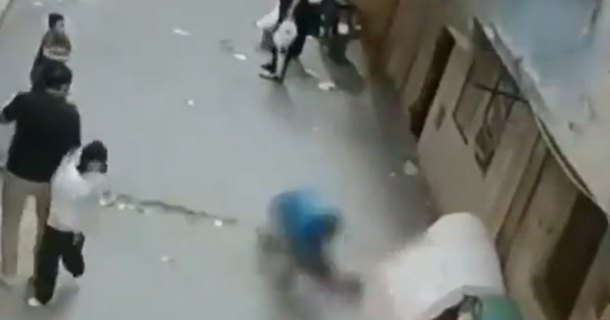 Homem salva criança que caiu de prédio segundos antes de atingir o chão; veja o vídeo