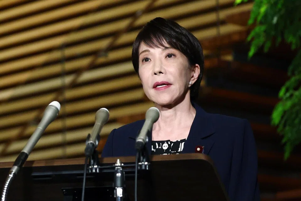 Primeiro-ministro do Japão, Takaichi, nega que está causando iene fraco e taxas altas