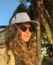 Imagem da matéria: Lua Blanco: foto de reencontro do elenco de Rebelde em velório comove fãs