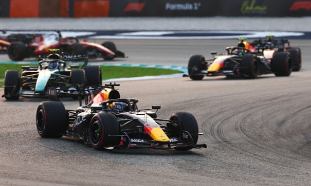 A vitória de Verstappen em Sepang deve servir como um aviso para os rivais da Red Bull