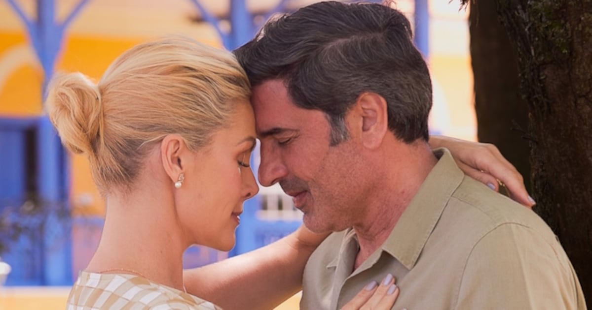 Clima de romance! Ana Hickmann se declara a Edu Guedes em ensaio fotográfico: ‘Me faz sorrir todos os dias’