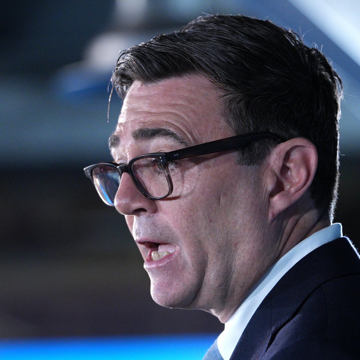 Andy Burnham diz que é claro que a Rússia interferiu no referendo do Brexit