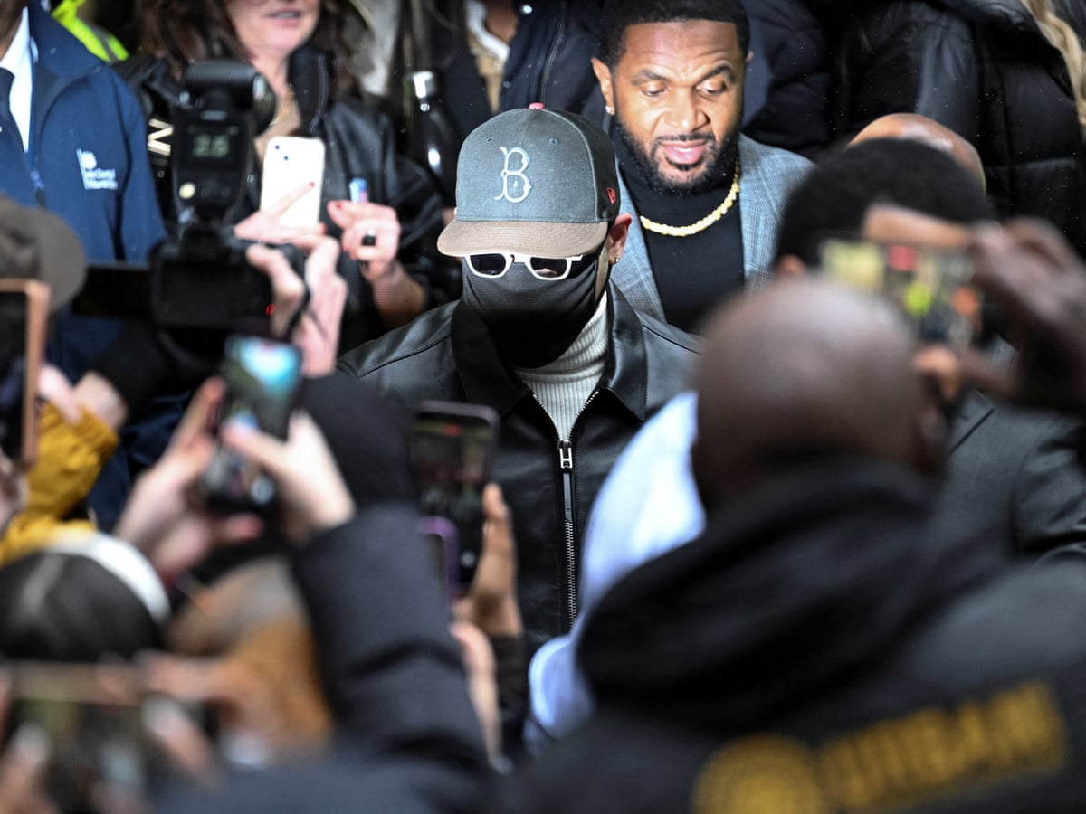 Chris Brown recebe pena suspensa por ataque com garrafa em clube de Londres