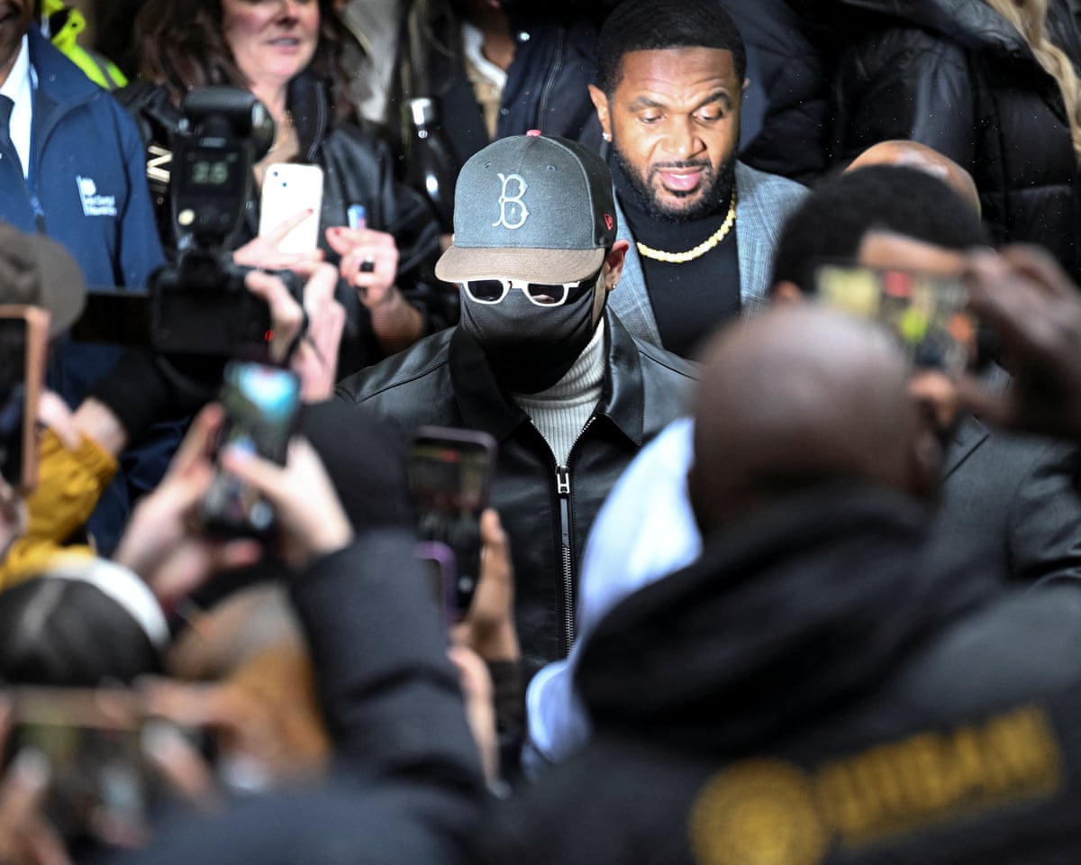 Chris Brown recebe pena suspensa por ataque com garrafa em clube de Londres