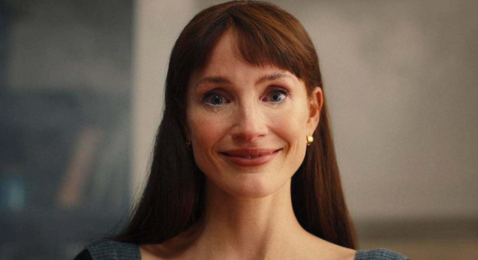Jessica Chastain sustenta 'Outra Mamãe' no olhar e no sorriso Divulgação