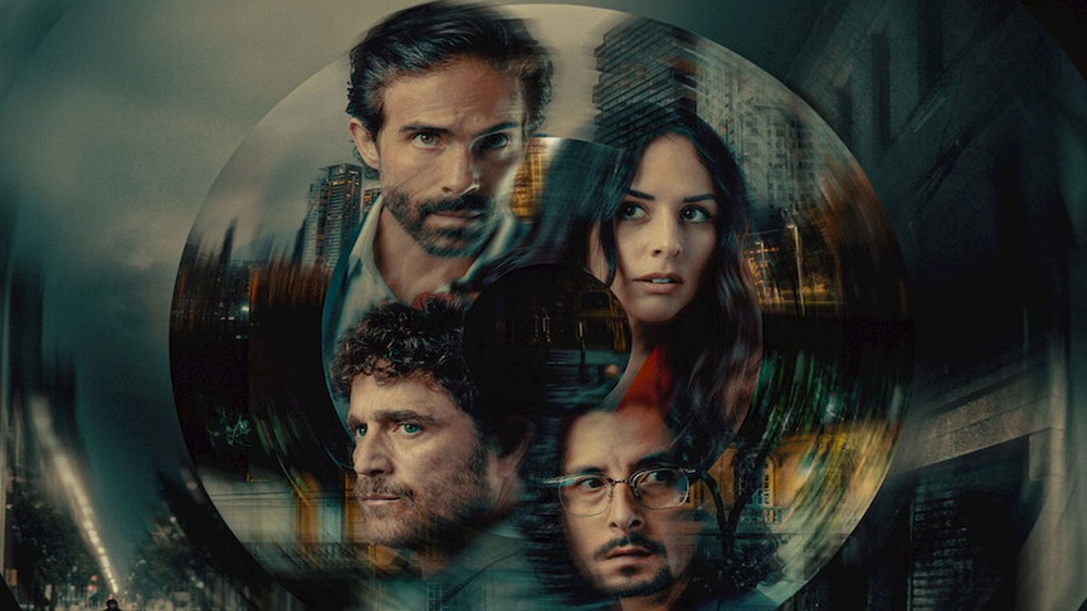 Dentro do Círculo contra a história de quatro amigos investigando um perigoso assassinato — Foto: Reprodução/Netflix