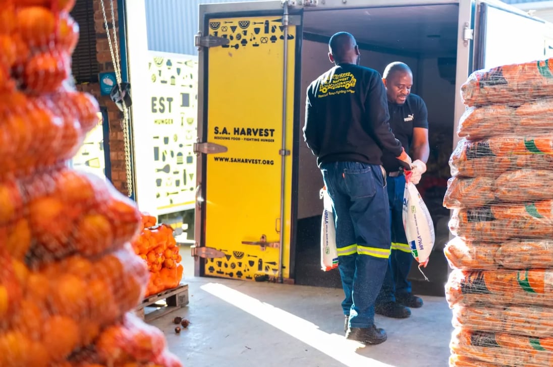 O Programa Mundial de Alimentos reduz ajuda para 500.000 palestinos na Faixa de Gaza