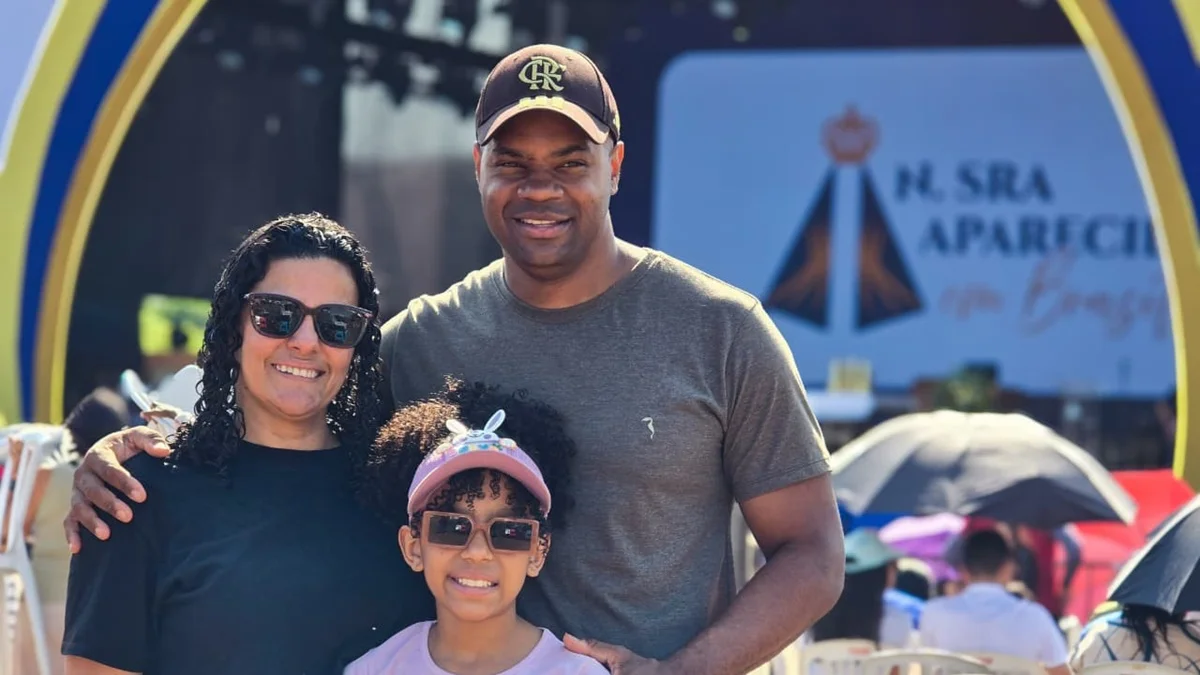 Famílias se reúnem na Esplanada para celebrar Nossa Senhora Aparecida