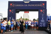 A Corrida da Padroeira na Esplanada dos Ministérios contou com a participação do arcebispo de Brasília Paulo Cezar e a governadora Celina Leão